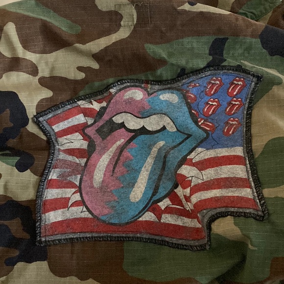 One of a kind camo Rolling Stones button up - Picture 1 of 4